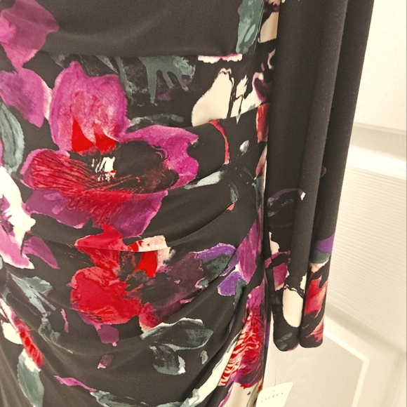 Ralph Lauren  Floral Printwrap dress. Size 10 - Picture 5 of 8